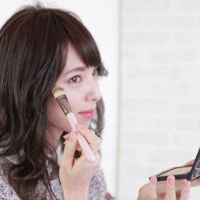 小中高生 初心者必見 初めてのメイクレッスン お化粧の基本を教えます 自由が丘の美容院 エデュコ スゥリール 小中高生 初心者必見 初めてのメイクレッスン お化粧の基本を教えます 自由が丘の美容院 エデュコ スゥリール