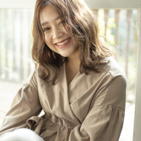 イマ 気になるあの芸能人の髪色を美容師が解説します 21年版ヘアカラーの参考書 自由が丘の美容院 エデュコ スゥリール